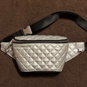 Fanny pack